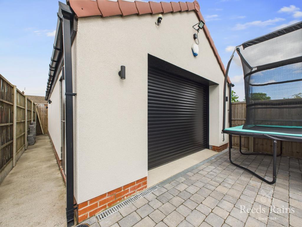 Double Garage