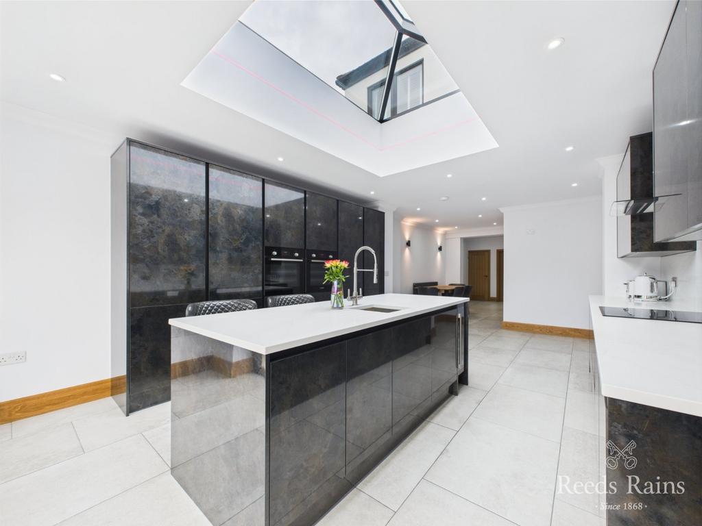 Breakfast Kitchen