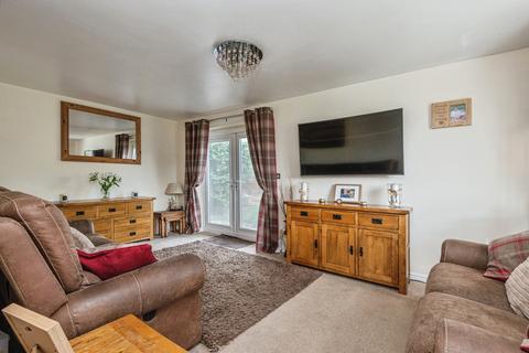 3 bedroom detached house for sale, Marsden Avenue, West Yorkshire WF5