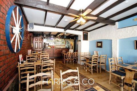 Retail property (high street) to rent, 17 Poulton St Fleetwood FY7 6LP