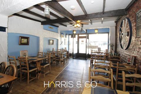 Retail property (high street) to rent, 17 Poulton St Fleetwood FY7 6LP