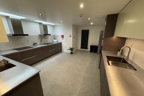 1 bedroom in a house share to rent, Flat 1, Sky Point Two, Luke House, Derby Street, NG9 2NG