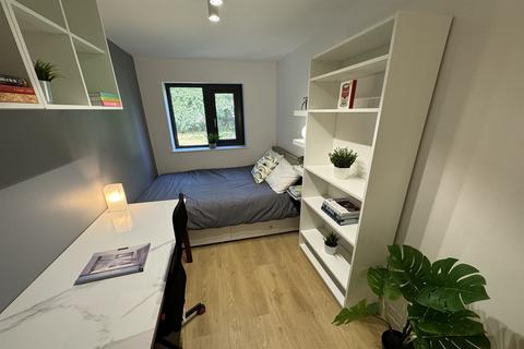 1 bedroom in a house share to rent, Sky Point One, Chilwell Road, Beeston, NG9 1EJ