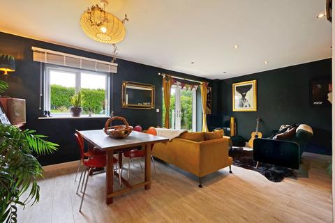 16 Ocean Heights, Porthtowan, Truro, TR4 8FR