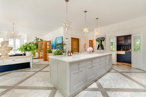 4 bedroom detached house for sale, Cockerhurst Road, Shoreham, Sevenoaks, Kent, TN14