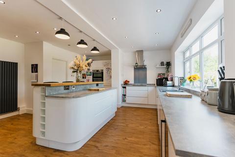 4 bedroom detached house for sale, Beeby Road, Scraptoft, LE7