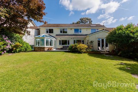 undefined, Lisvane, Cardiff CF14
