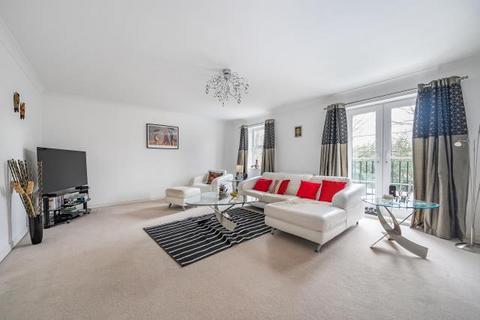 4 bedroom townhouse to rent, Virginia Water,  Surrey,  GU25