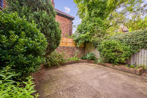4 bedroom terraced house for sale, Delvino Road, London, SW6