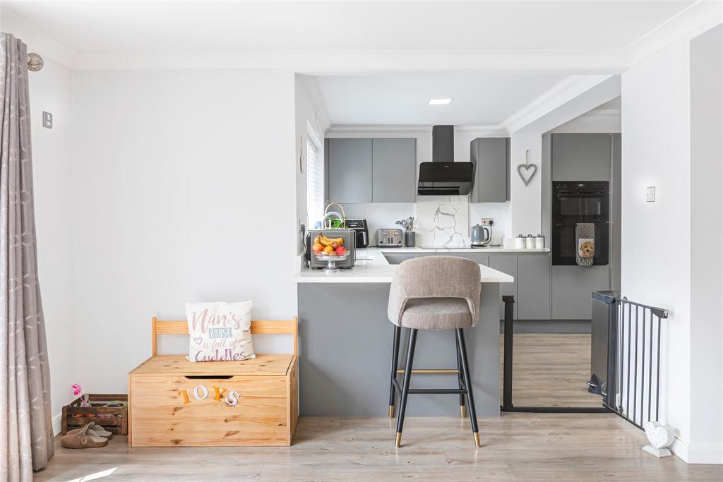 Breakfast Bar