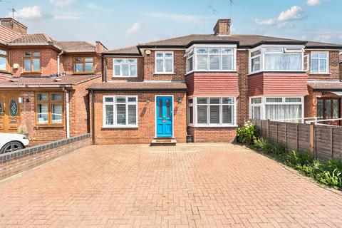 5 bedroom semi-detached house for sale, Kynance Gardens, Stanmore