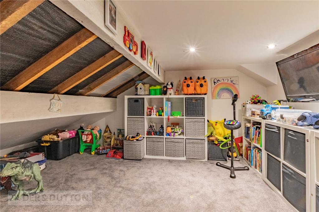 Low-Height Room