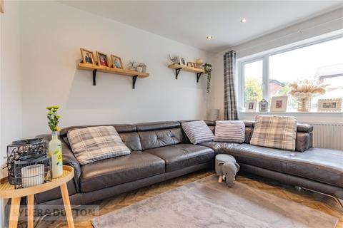 26 Bracken Close, Springhead, Oldham, OL4 4PB