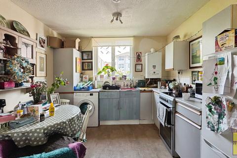 1 bedroom ground floor flat for sale, Brunswick Court, Russell Street, Swansea