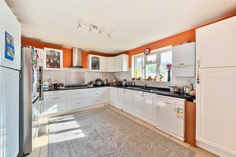 4 bedroom semi-detached house for sale, Ladycroft Walk, Stanmore