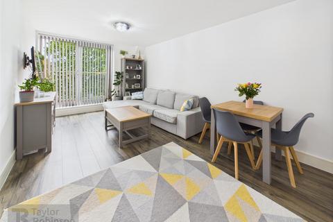 2 bedroom apartment for sale, Three Bridges, Crawley