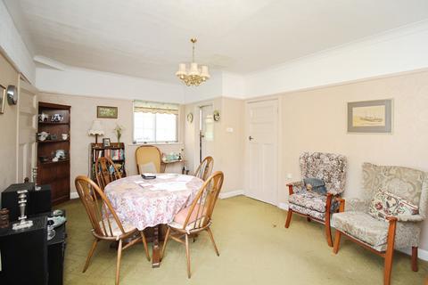 4 bedroom detached bungalow for sale, Station Road, Kirby Muxloe, LE9