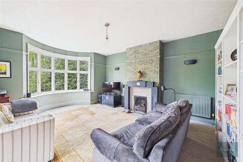 4 bedroom end of terrace house for sale, Howell Road, Devon