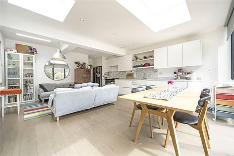 3 bedroom apartment for sale, Pepys Road, Telegraph Hill, London, SE14