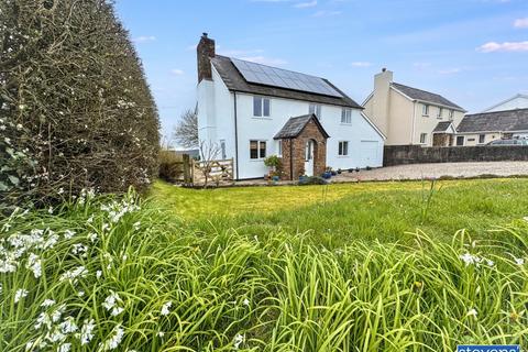 4 bedroom detached house for sale, Church Road, Highampton, Beaworthy, Devon, EX21