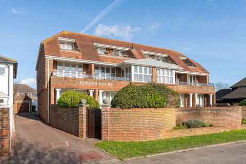 2 bedroom apartment for sale, South Strand, East Preston, BN16