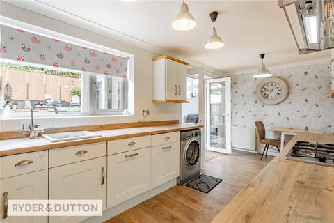 11 Cornish Way, Royton, Oldham, OL2 6JP