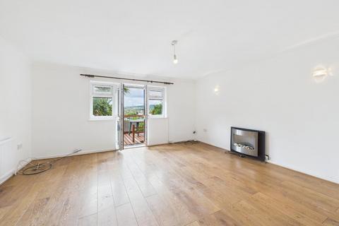 3 bedroom townhouse for sale, Southcliffe Drive, Baildon