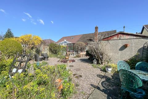 2 bedroom semi-detached house for sale, Langdale Road, Woodley