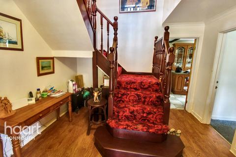 4 bedroom detached house for sale, Raglan, Usk
