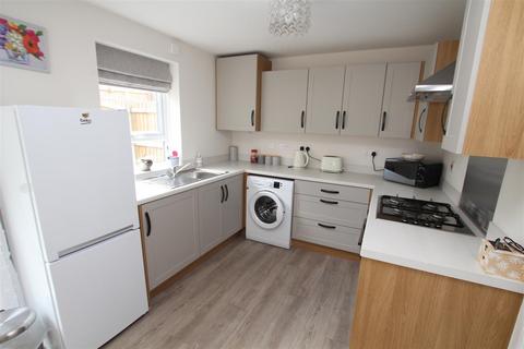 3 bedroom detached house for sale, Greenway View, Cleckheaton