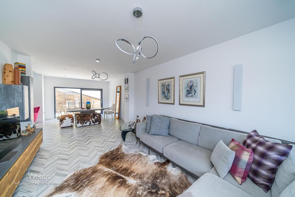 © Webbs Estate Agents © (10 of 63).jpg