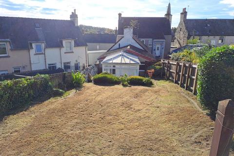 School Street, Markinch, KY7