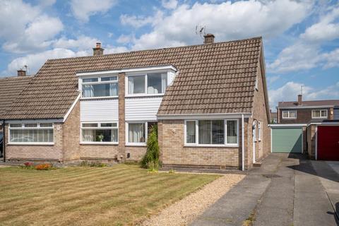 2 bedroom semi-detached house for sale, Moorcroft Road, York