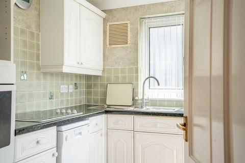 2 bedroom semi-detached house for sale, Moorcroft Road, York