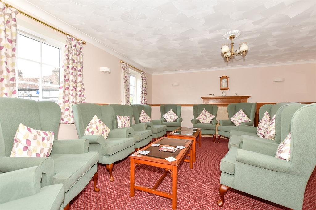 Communal Lounge