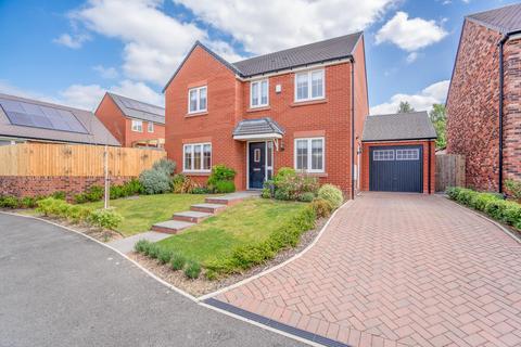 4 bedroom detached house for sale, School Meadow, Abberley, WR6