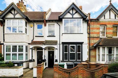 16a Woodland Road, Chingford, London, E4 7EU