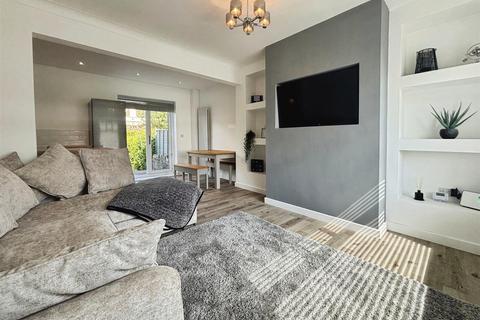 2 bedroom townhouse for sale, Mount Grove, Bradford BD2