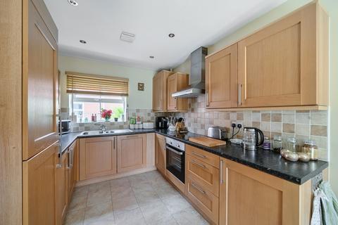 44 Hart Close, Royal Wootton Bassett, Swindon, SN4 7FN