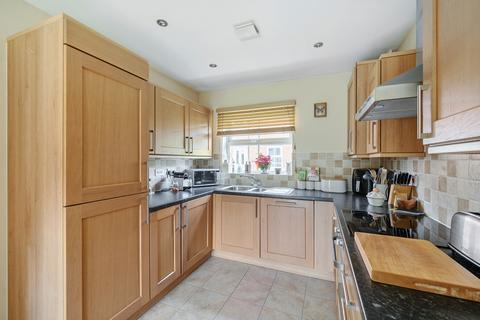 44 Hart Close, Royal Wootton Bassett, Swindon, SN4 7FN