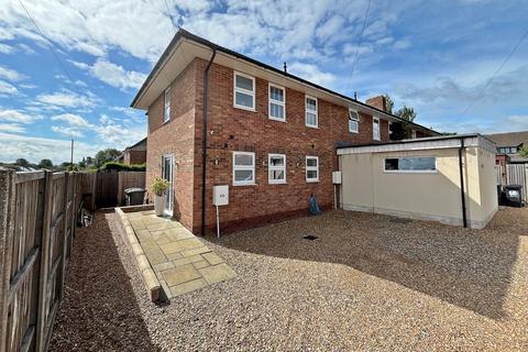2 bedroom end of terrace house for sale, Hinksley Road, Flitwick, Bedford, Bedfordshire, MK45