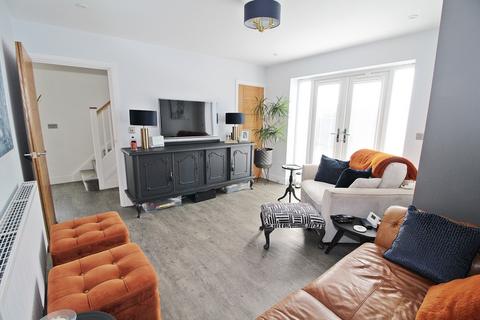 2 bedroom end of terrace house for sale, Hinksley Road, Flitwick, Bedford, Bedfordshire, MK45