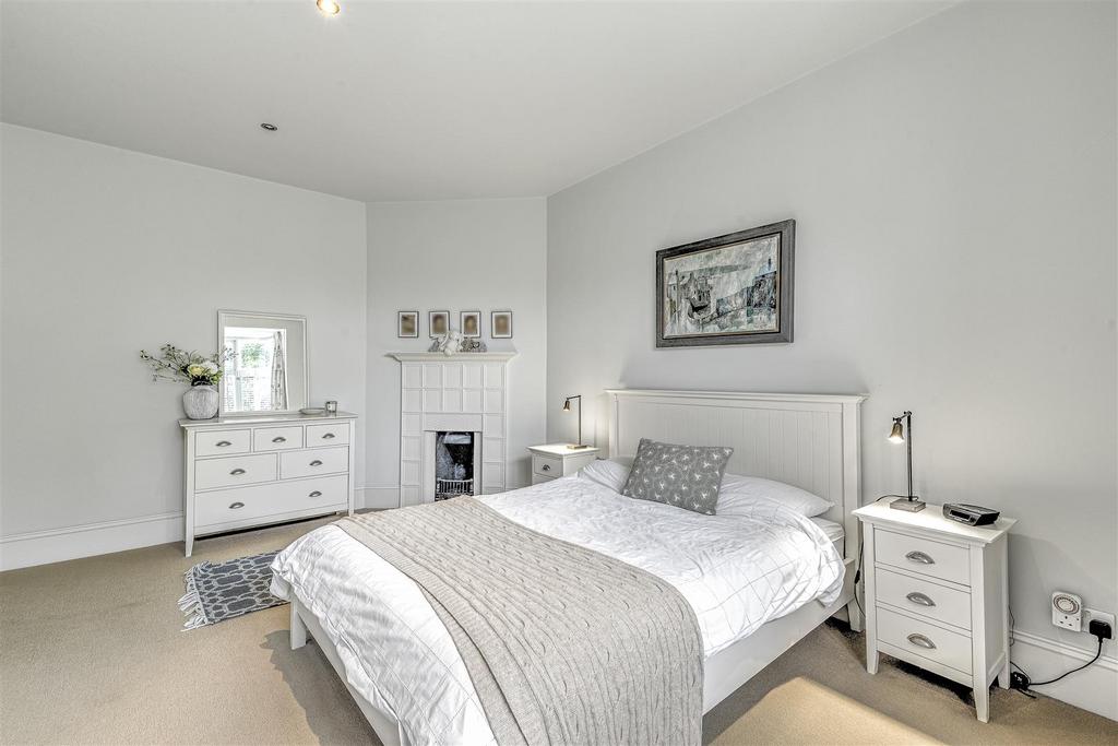 95 East Sheen Avenue 25.jpg