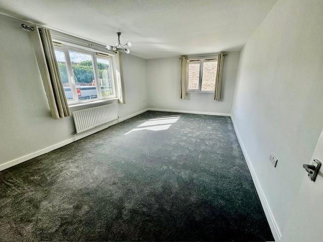 Main bedroom - 1.jpg