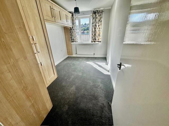 Second bedroom - 3.jpg