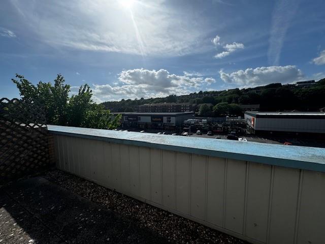 Balcony - 4.jpg