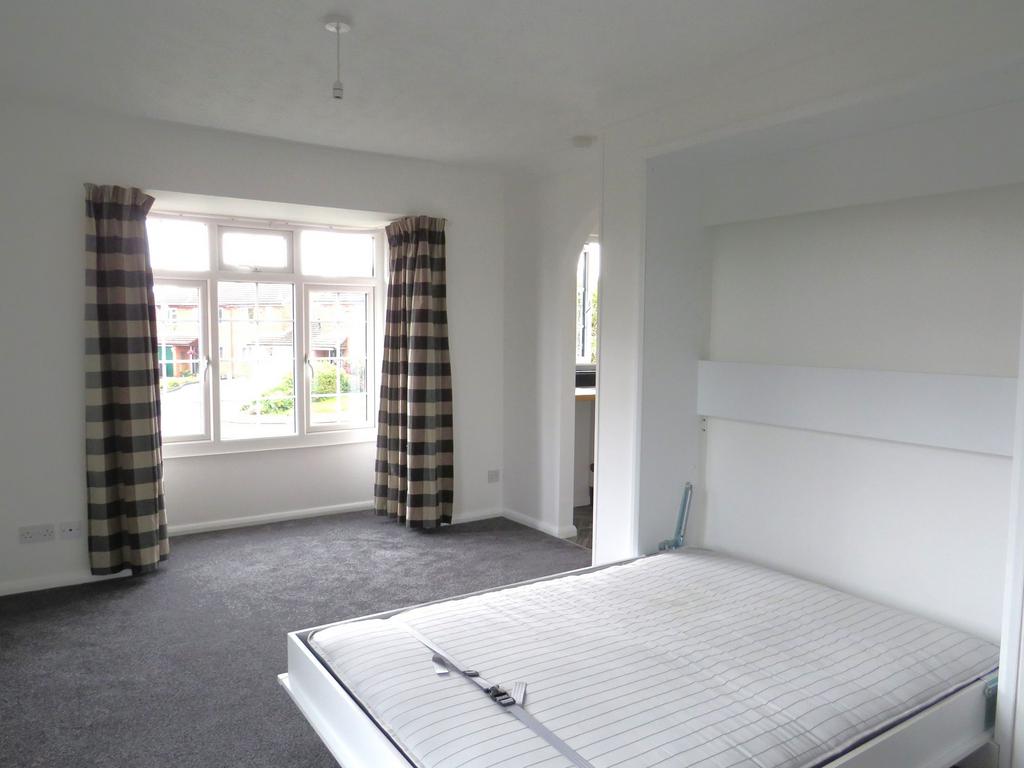 Lounge / bedroom