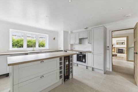 undefined, High Street, Burbage, Marlborough, SN8 3AA