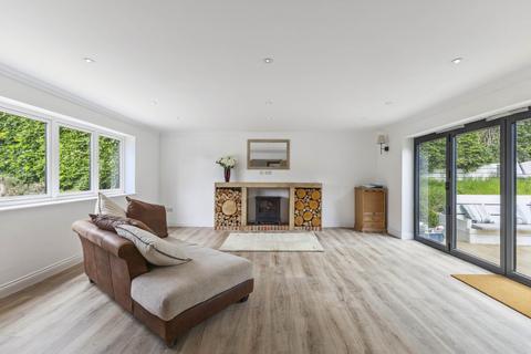 undefined, High Street, Burbage, Marlborough, SN8 3AA