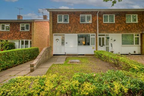 12 Eliot Close, Emmer Green, Reading, RG4 8PP